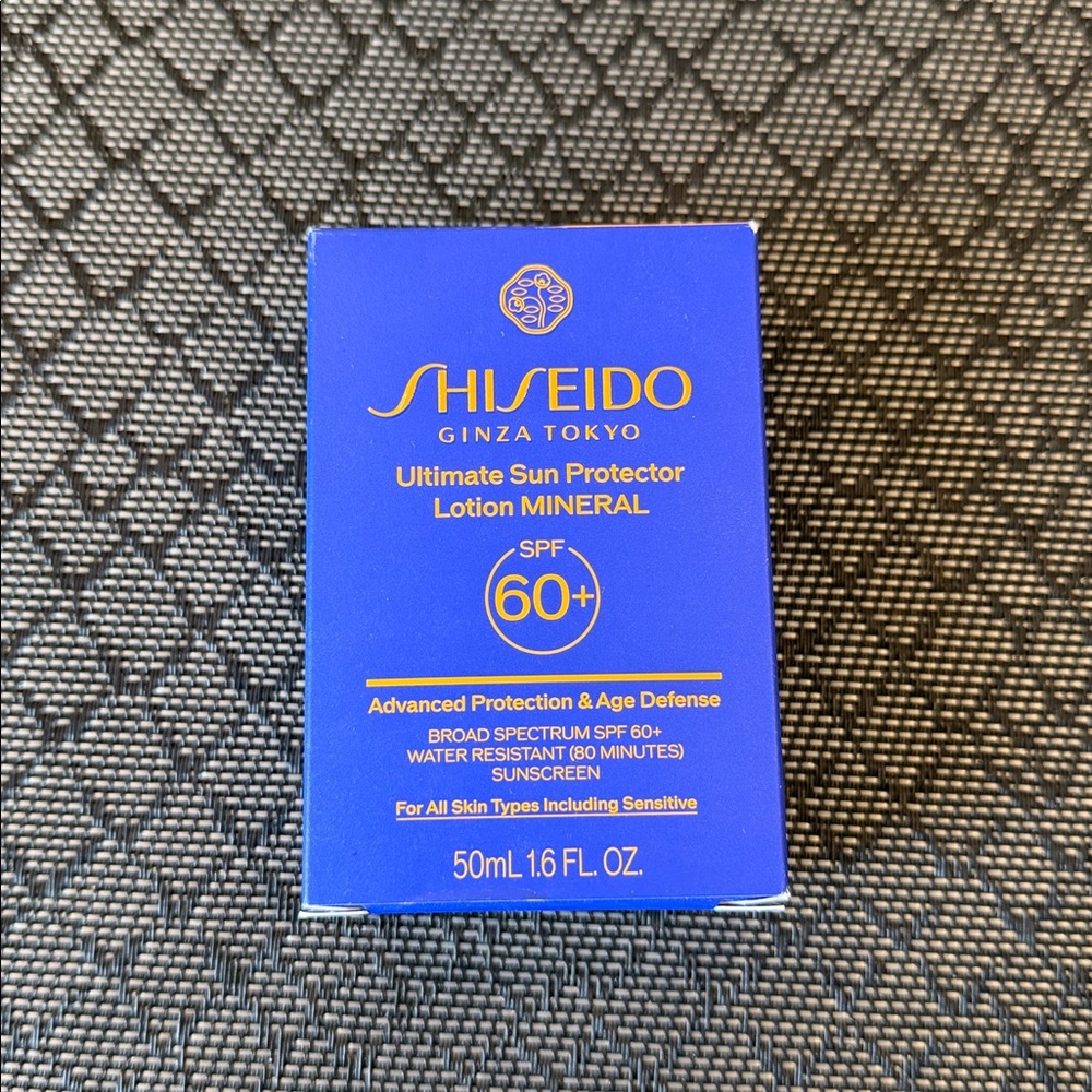 Shiseido Ultimate Sun Protector Face and Body Lotion Sunscreen SPF 60+